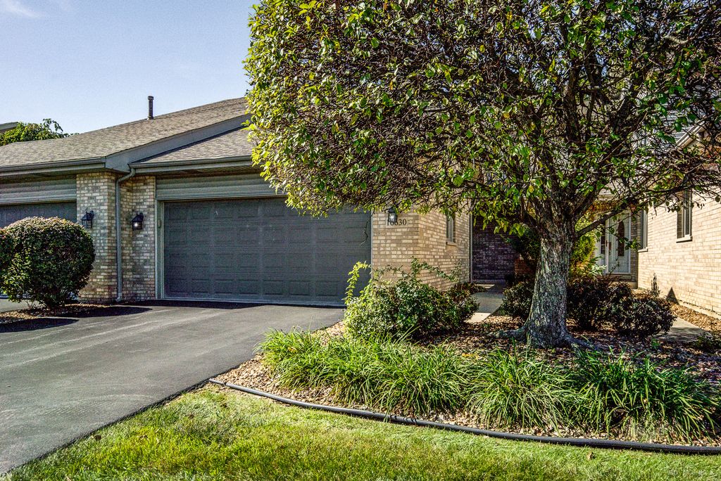 16630 Fairfax Court 16630, Tinley Park, IL 60477 — photo 2