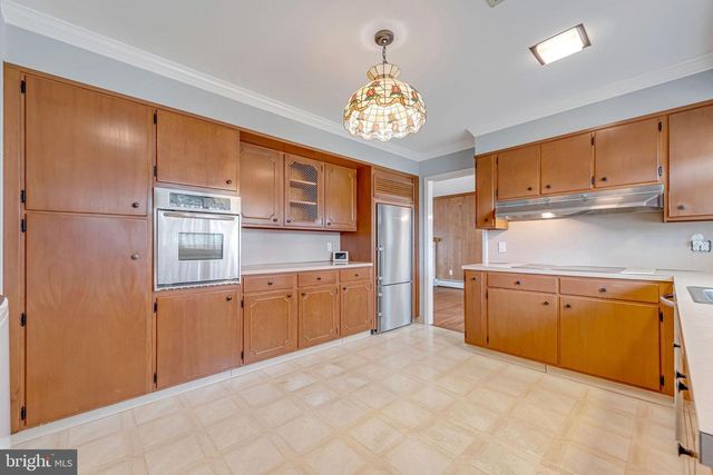 2 CEDAR LN, Pemberton, NJ 08068