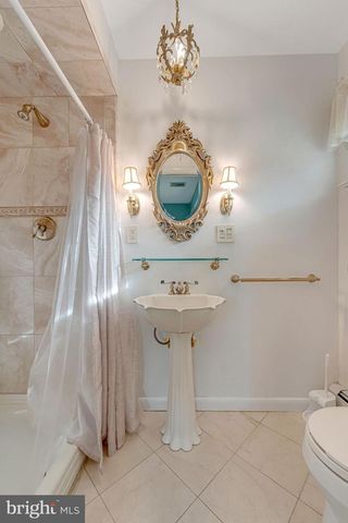 2 CEDAR LN, Pemberton, NJ 08068