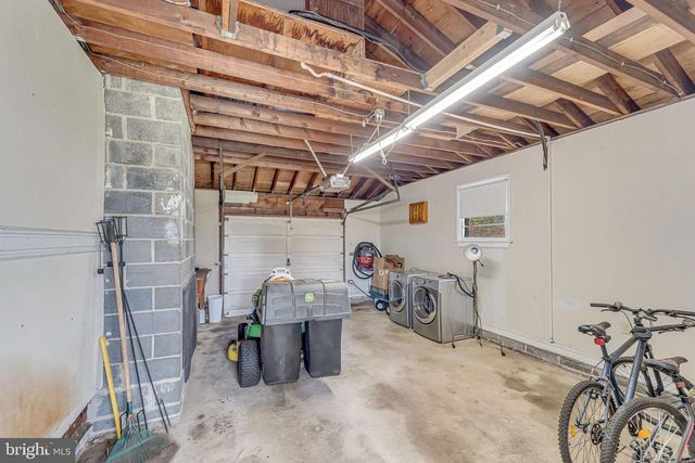 2 CEDAR LN, Pemberton, NJ 08068