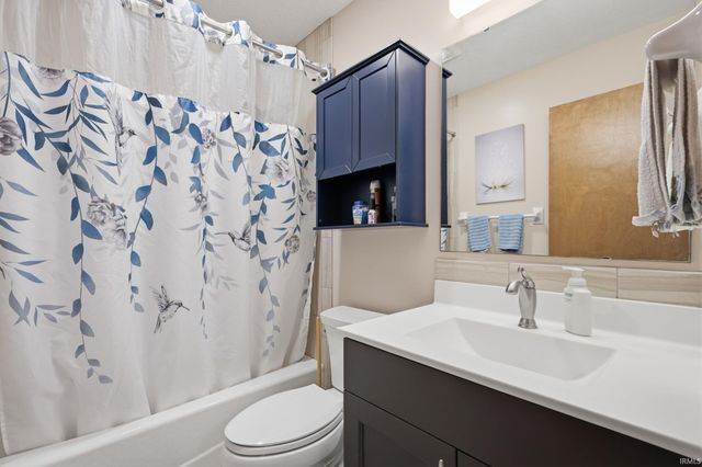 848 Bennett Court, Carmel, IN 46032