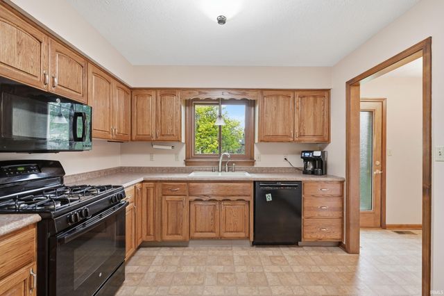 848 Bennett Court, Carmel, IN 46032