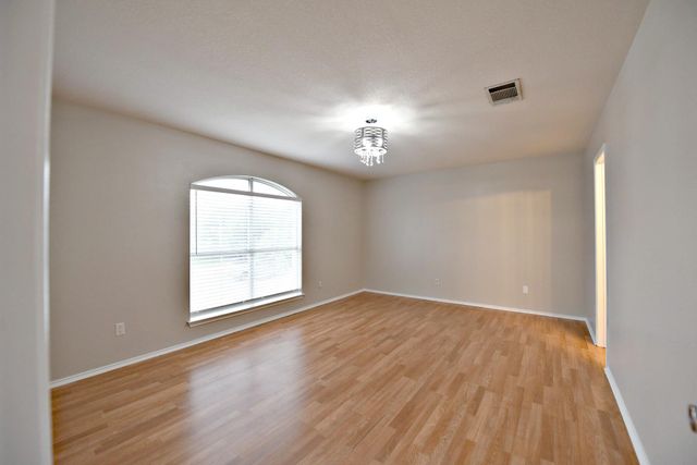 1403 Catalina DR, Leander, TX 78641