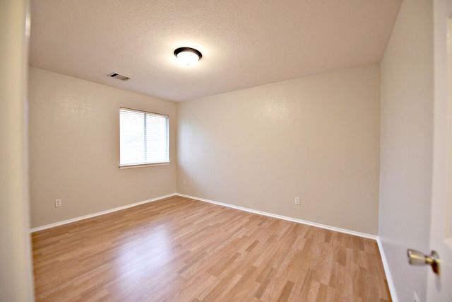 1403 Catalina DR, Leander, TX 78641