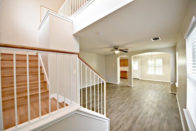 1403 Catalina DR, Leander, TX 78641