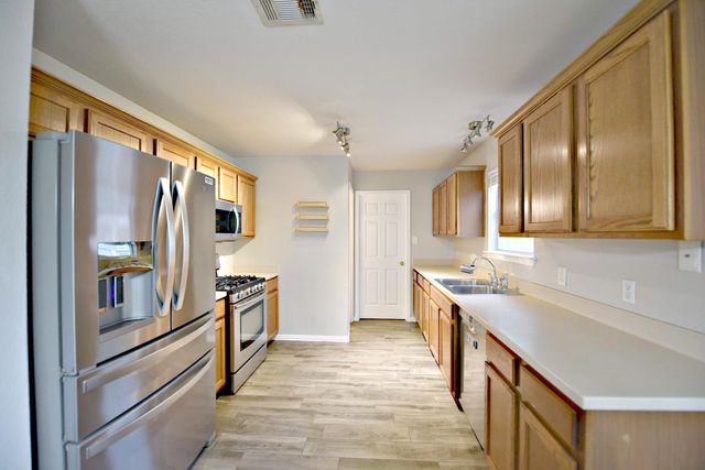 1403 Catalina DR, Leander, TX 78641