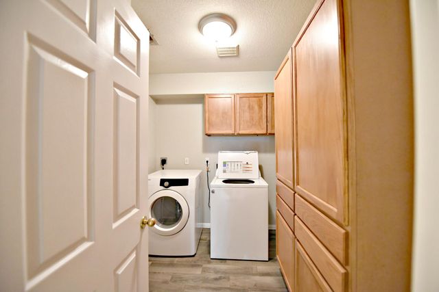 1403 Catalina DR, Leander, TX 78641