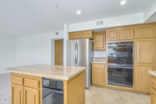 4229 Harbour Island Lane, Oxnard, CA 93035