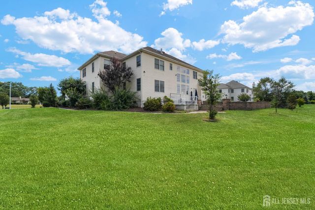 5 Bouvier Lane, South Brunswick, NJ 08816
