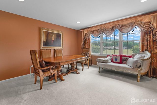 5 Bouvier Lane, South Brunswick, NJ 08816