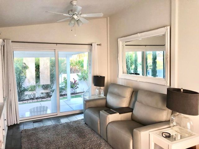 74711 Dillon Rd Spc 1017, Desert Hot Springs, CA 92241