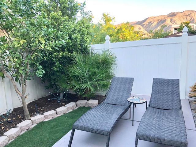 74711 Dillon Rd Spc 1017, Desert Hot Springs, CA 92241