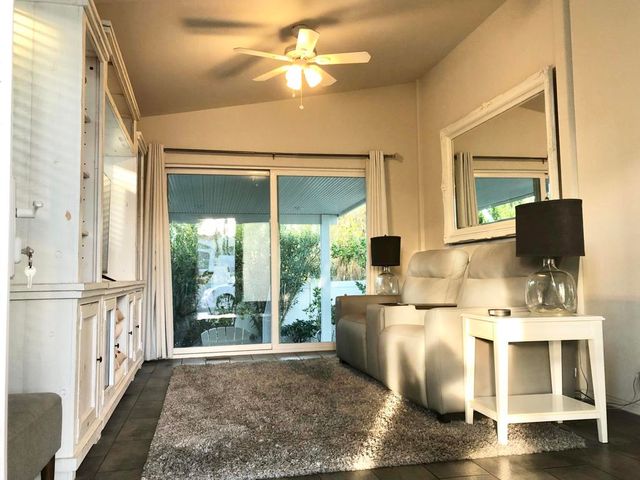 74711 Dillon Rd Spc 1017, Desert Hot Springs, CA 92241