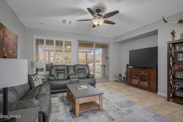 32119 N ECHO CANYON Road, San Tan Valley, AZ 85143