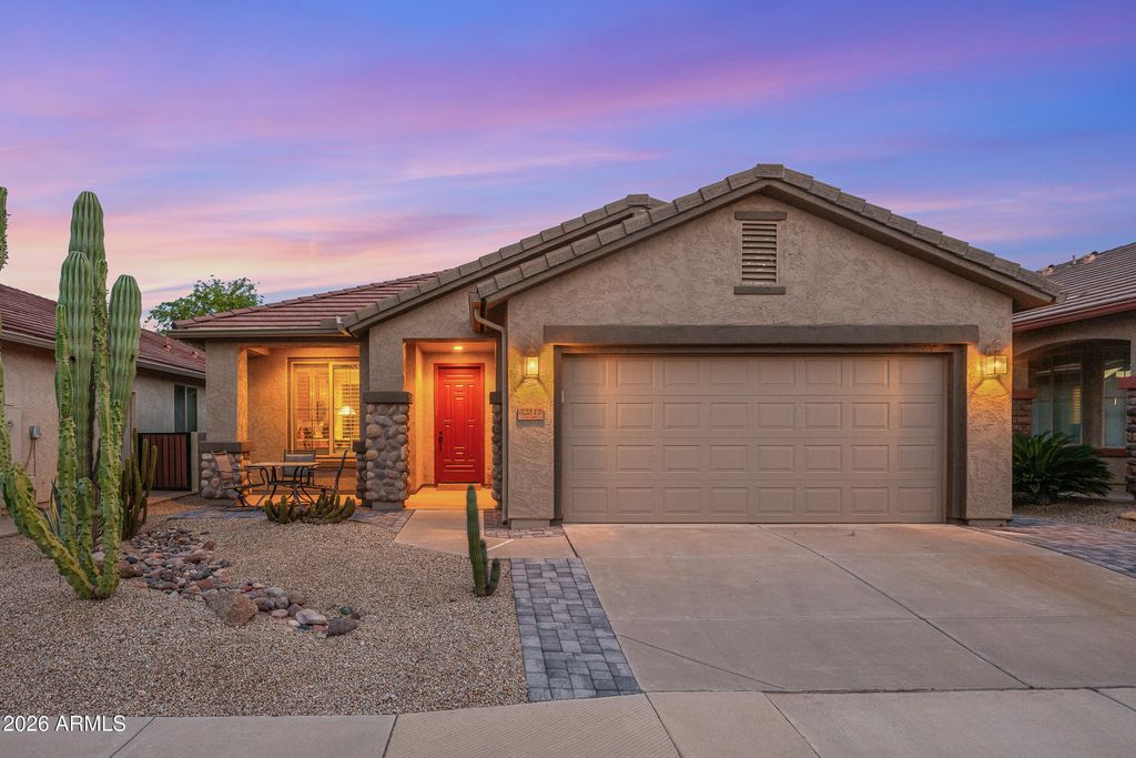 32119 N ECHO CANYON Road, San Tan Valley, AZ 85143 — exterior
