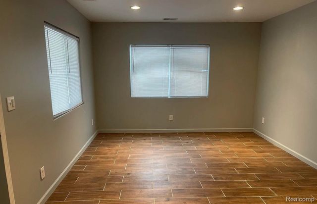 4430 Chicago Road, Warren, MI 48092