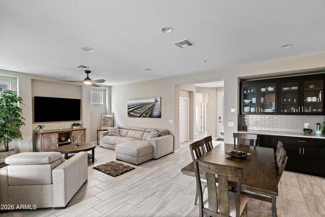 264 E Catalina Lane, Queen Creek, AZ 85140