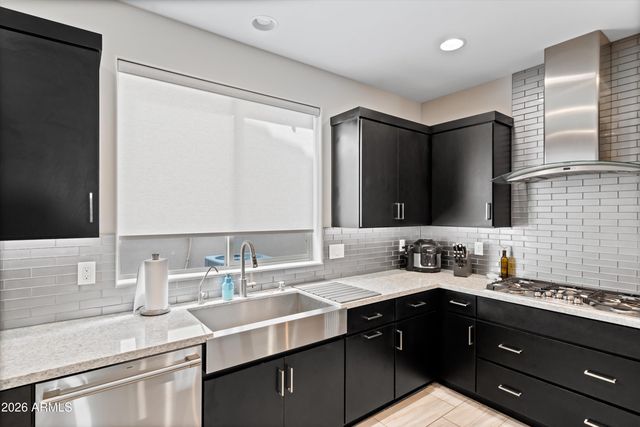 264 E Catalina Lane, Queen Creek, AZ 85140