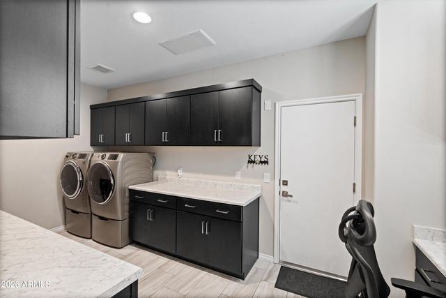 264 E Catalina Lane, Queen Creek, AZ 85140
