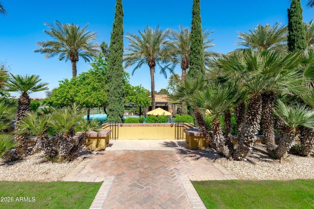 264 E Catalina Lane, Queen Creek, AZ 85140