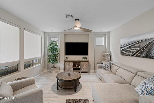 264 E Catalina Lane, Queen Creek, AZ 85140