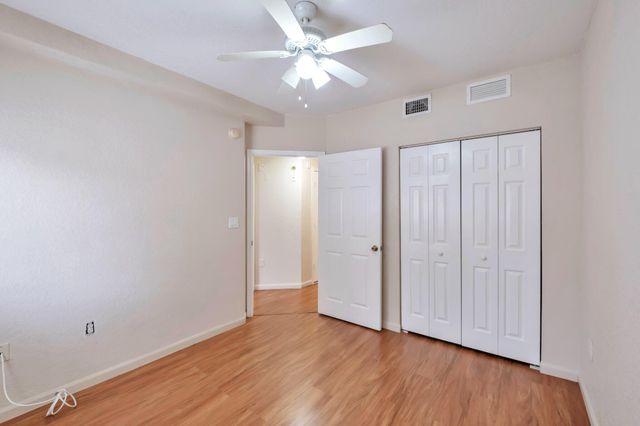1103 Golden Lakes Boulevard 1013, West Palm Beach, FL 33411