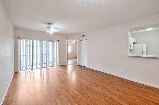 1103 Golden Lakes Boulevard 1013, West Palm Beach, FL 33411