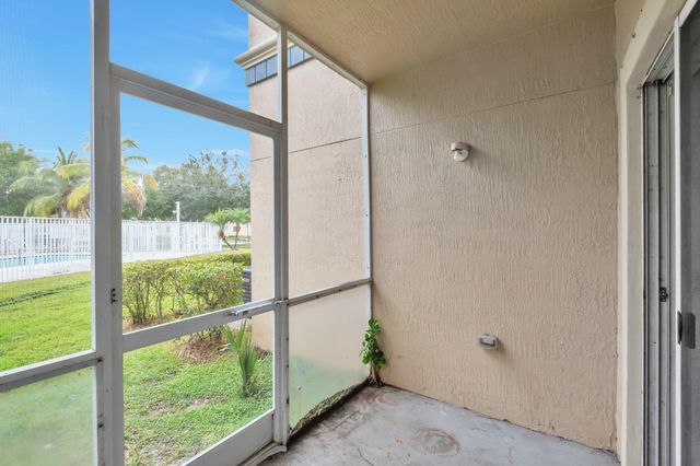 1103 Golden Lakes Boulevard 1013, West Palm Beach, FL 33411