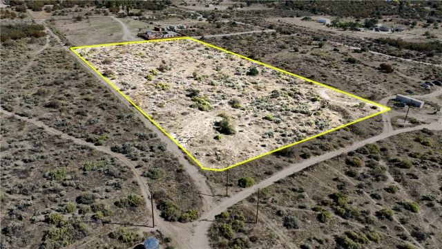 4 Old Forest Rd, Anza, CA 92539