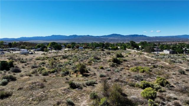 4 Old Forest Rd, Anza, CA 92539