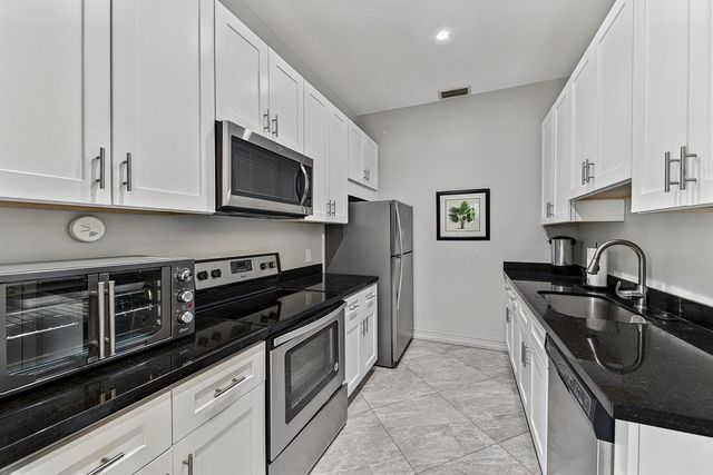 21656 Juego Circle S 23f, Boca Raton, FL 33433