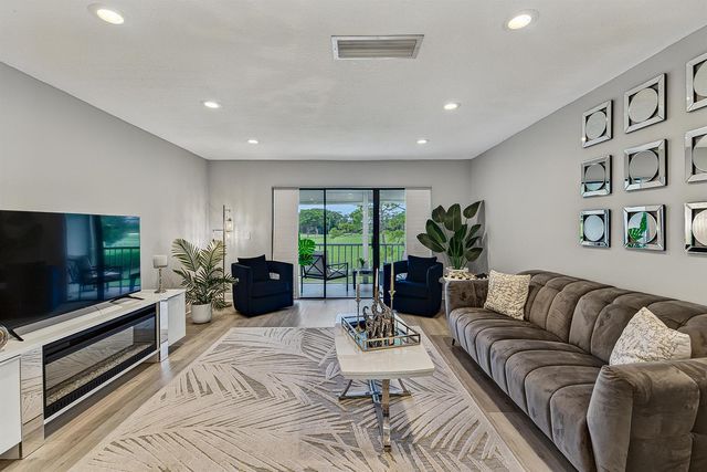 21656 Juego Circle S 23f, Boca Raton, FL 33433