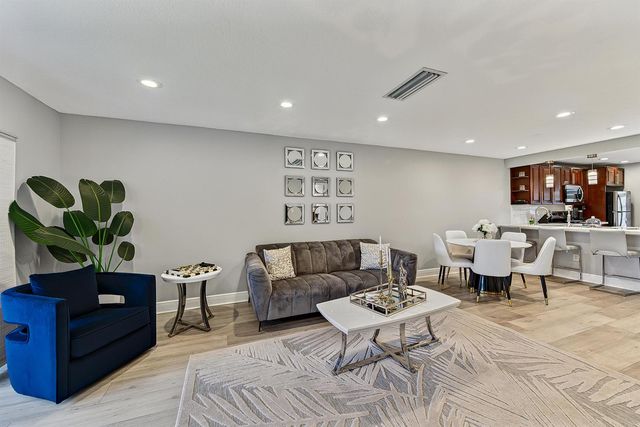 21656 Juego Circle S 23f, Boca Raton, FL 33433