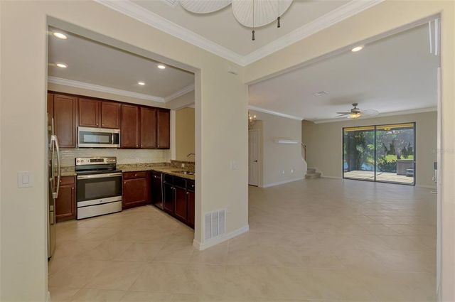 20210 LAGENTE CIRCLE, Venice, FL 34293