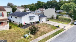 126 BOYER DR, Newark, DE 19702