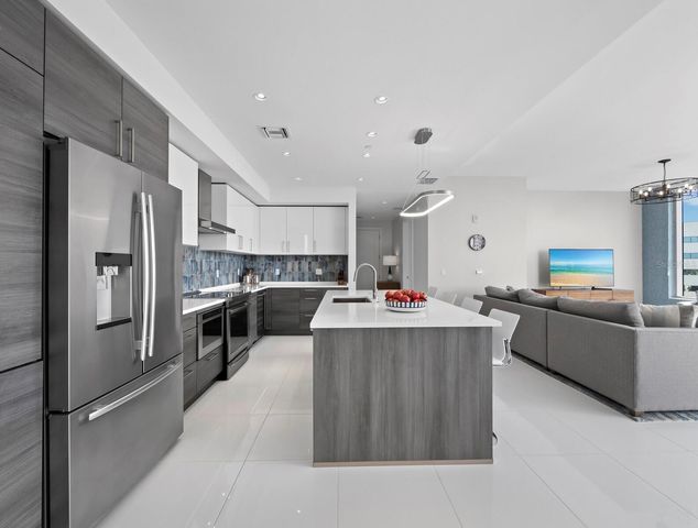 111 S PINEAPPLE AVENUE 1007, Sarasota, FL 34236