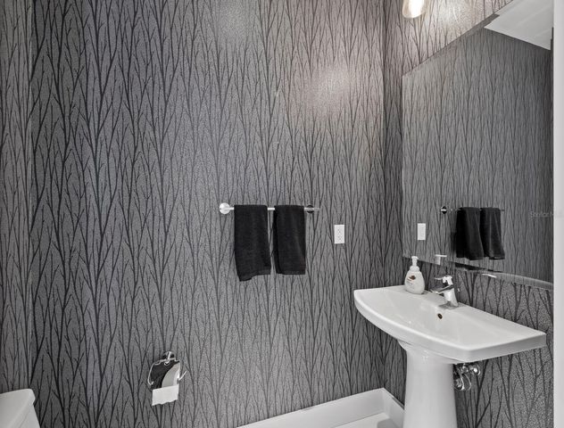 111 S PINEAPPLE AVENUE 1007, Sarasota, FL 34236