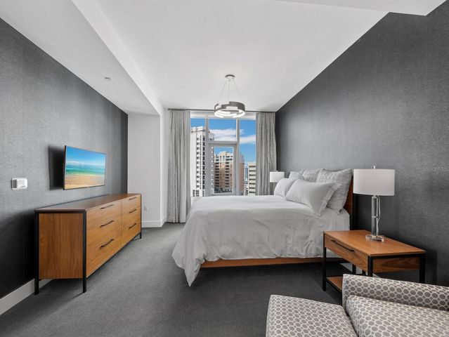 111 S PINEAPPLE AVENUE 1007, Sarasota, FL 34236