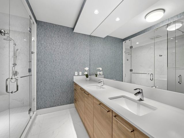 111 S PINEAPPLE AVENUE 1007, Sarasota, FL 34236