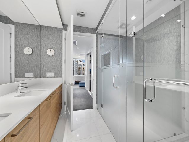 111 S PINEAPPLE AVENUE 1007, Sarasota, FL 34236