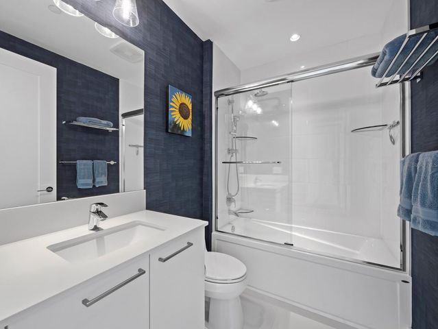 111 S PINEAPPLE AVENUE 1007, Sarasota, FL 34236