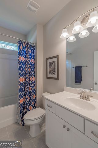 142 Fair Oak Lane, Calhoun, GA 30701