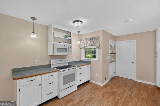 5458 Christi Drive, Douglasville, GA 30135