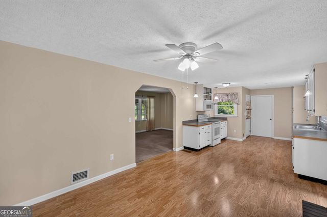 5458 Christi Drive, Douglasville, GA 30135