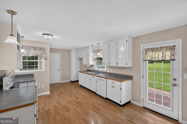 5458 Christi Drive, Douglasville, GA 30135