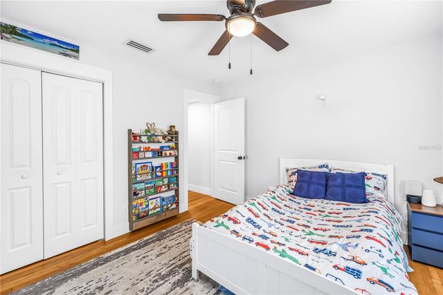 3935 BURLINGTON AVENUE N, St Petersburg, FL 33713