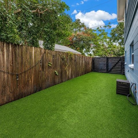 3935 BURLINGTON AVENUE N, St Petersburg, FL 33713