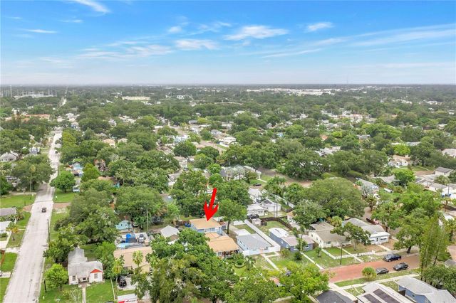 3935 BURLINGTON AVENUE N, St Petersburg, FL 33713