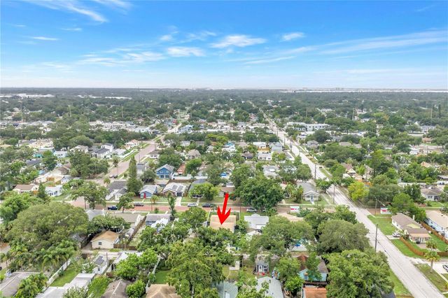 3935 BURLINGTON AVENUE N, St Petersburg, FL 33713