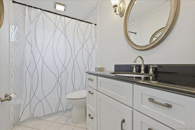 1270 Dahlia Lane, Wantagh, NY 11793